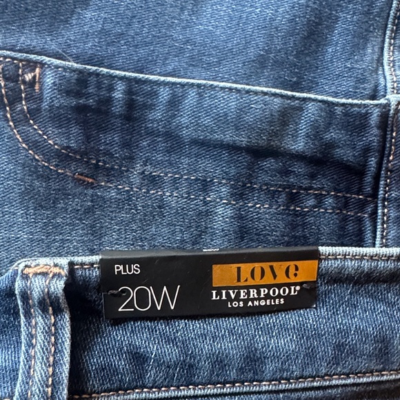 Liverpool NWT size 20W Lucy bootcut Dark Blue Flare Jeans 2X - Picture 7 of 13